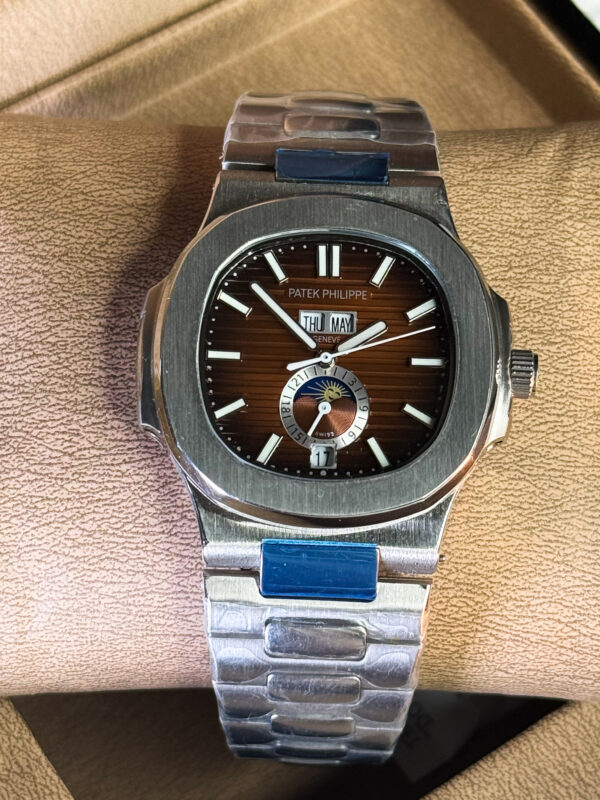 Patek Philippe Nautilus 40mm Stainless Steel Golden Brown dial